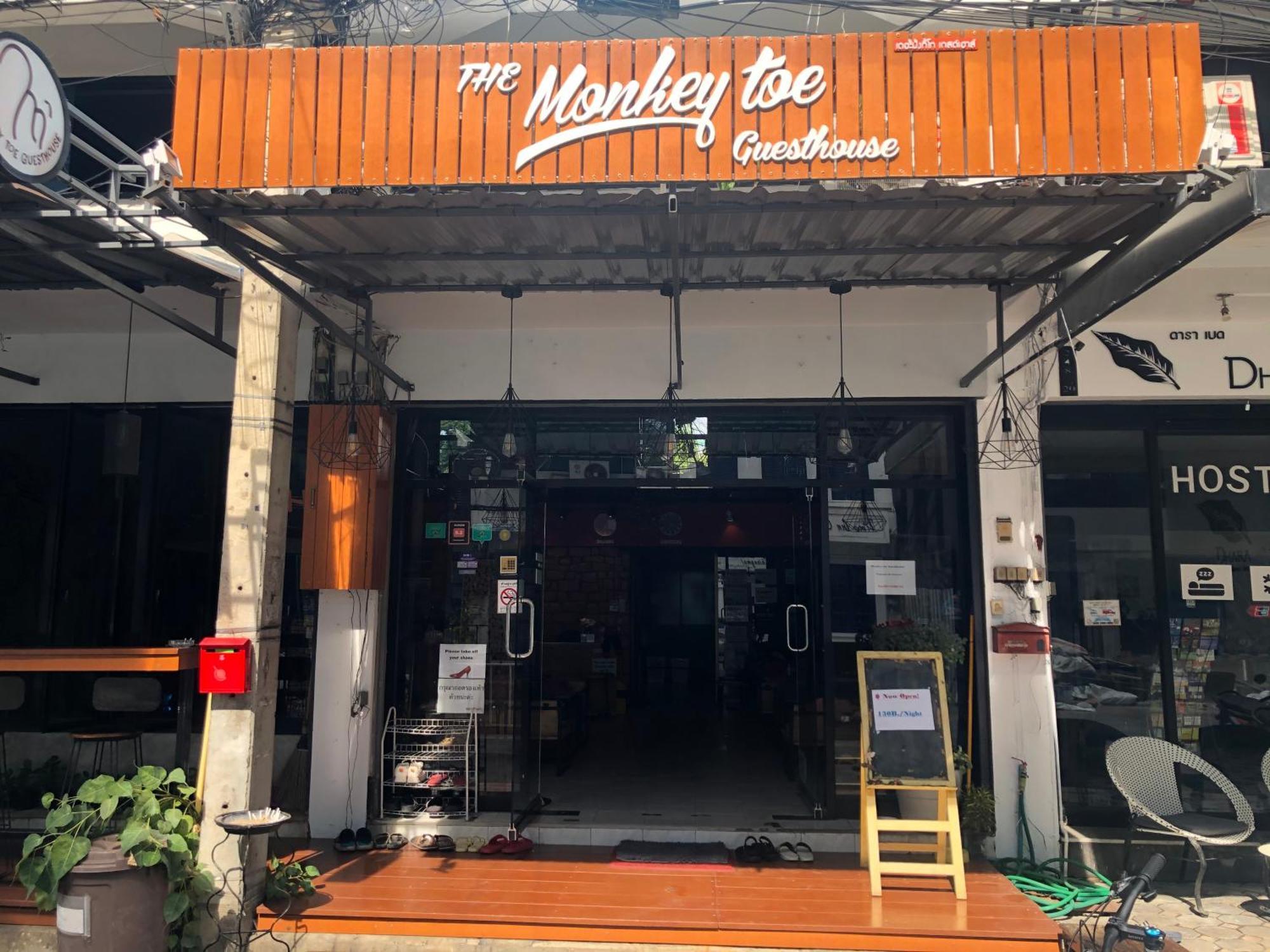 Monkey Toe Guesthouse Chiang Mai Exterior photo